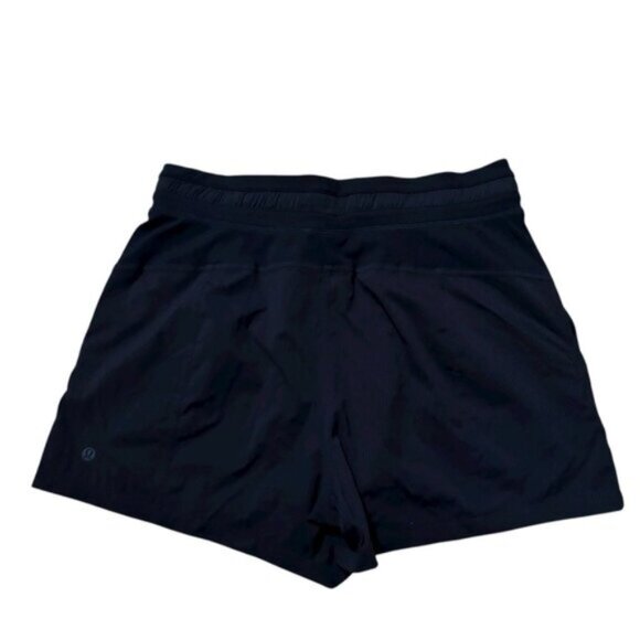 Lululemon Dance Studio High Rise Shorts 3.5" Black Size 8 - Picture 2 of 5